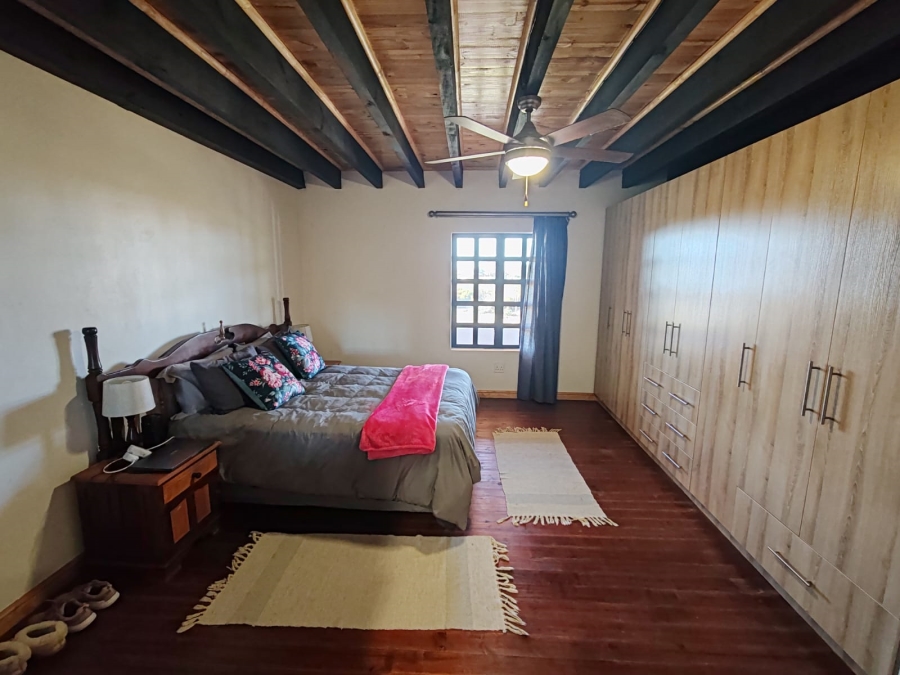 5 Bedroom Property for Sale in Hopefield Western Cape